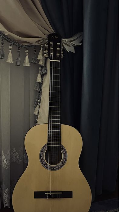 Классический гитара 39р