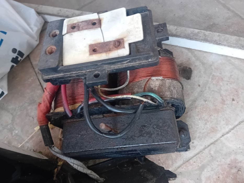 transformator 110V 1000W si 24 V
