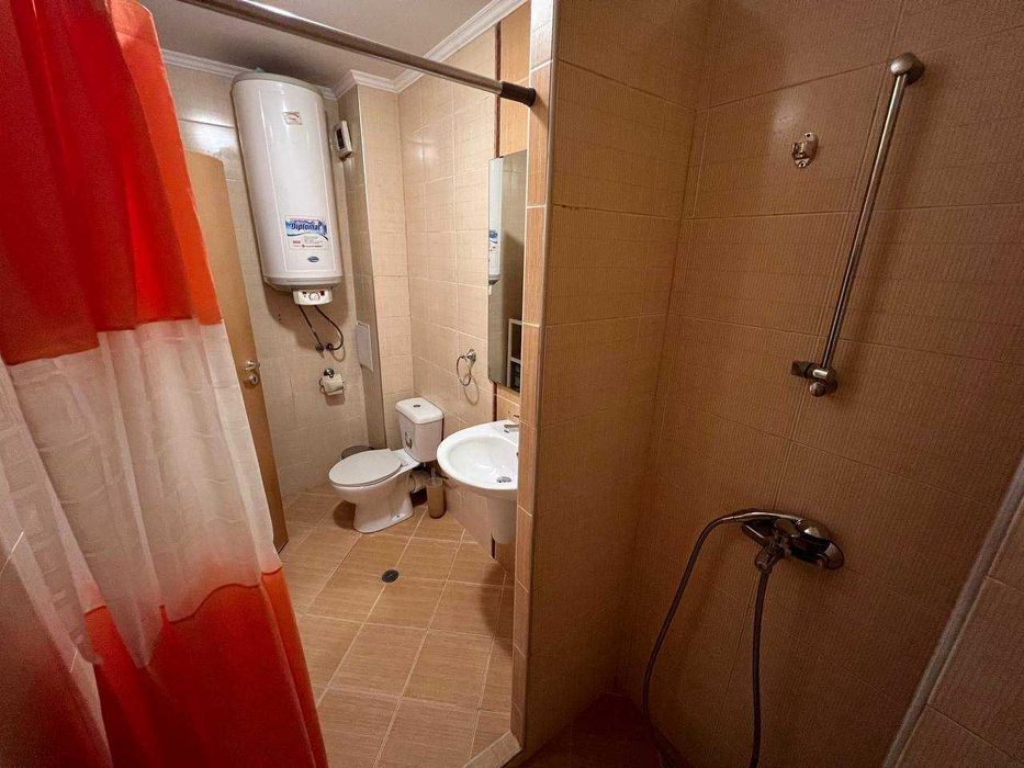 Продава се Двустаен апартамент в к.к. Св.Св. Константин и Елена - 71 кв.м за 2043 €/кв.м - Снимка #10