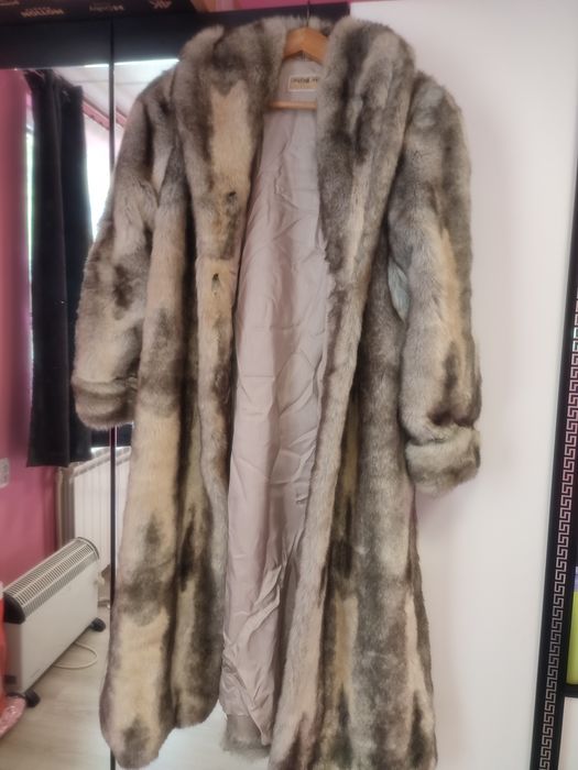 Еко палто от Сребърна лисица