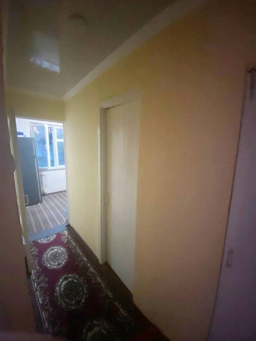 Срочно 1х 8микрарайоне Базар Прадаётся