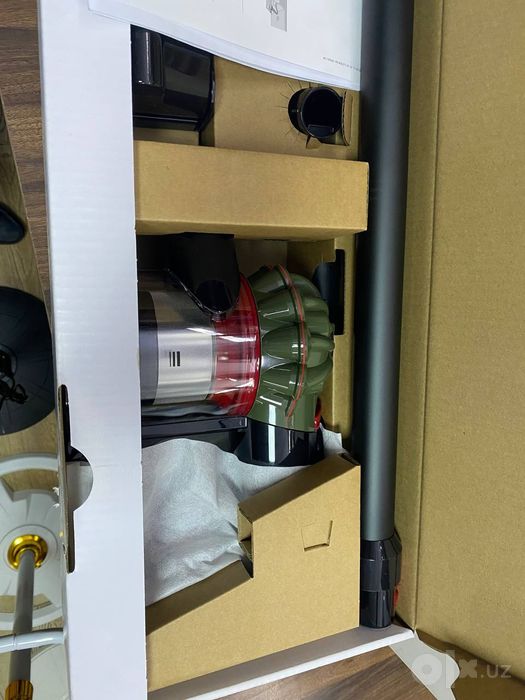 Пылесос V8 Cyclone dyson оптом