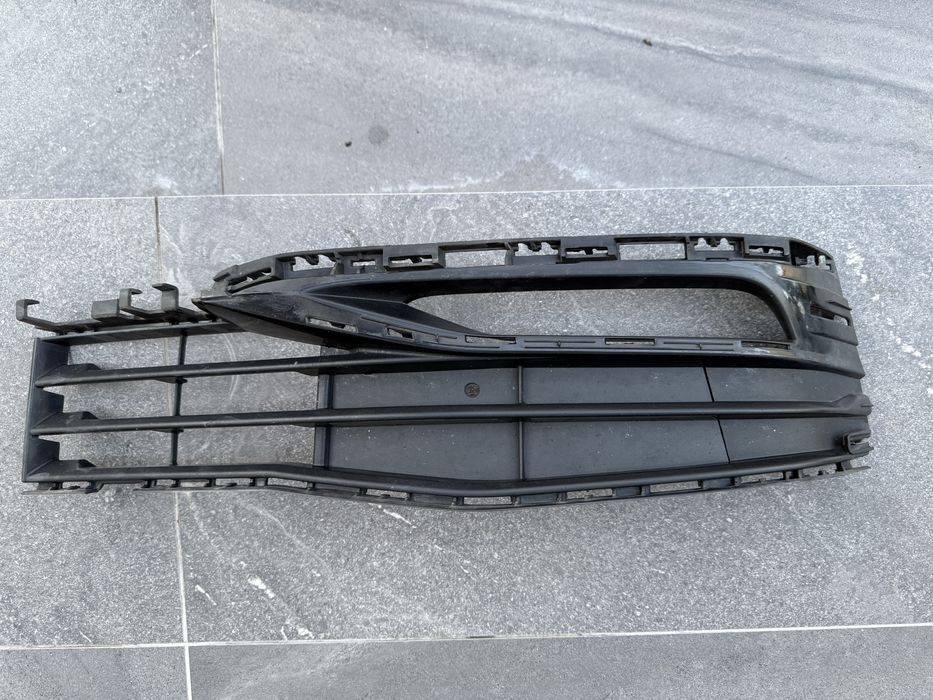 Bara fata G30/Bara spate praguri G30/Grile bara g30/ornament proiector