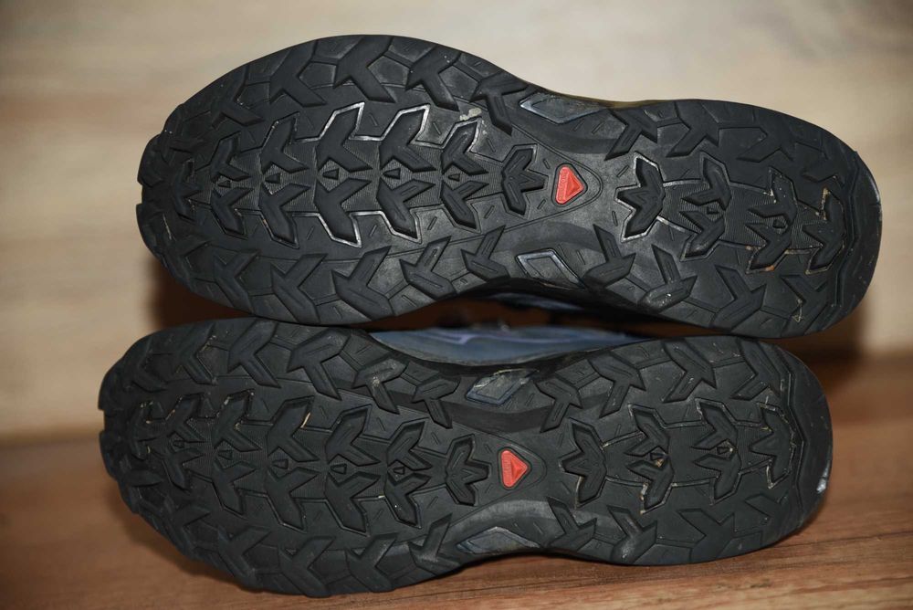 Salomon gore tex оригинални 38 2/3 номер