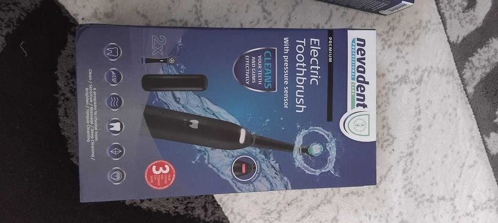 Periuta de dinti electrica cu 2 rezerve