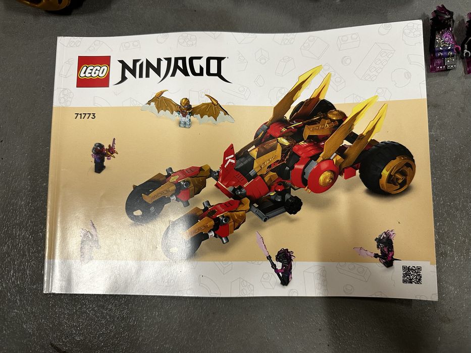 Kai’s golden dragon car
