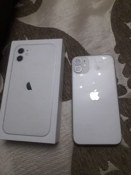 Айфон 11 и 11 про срочно продам