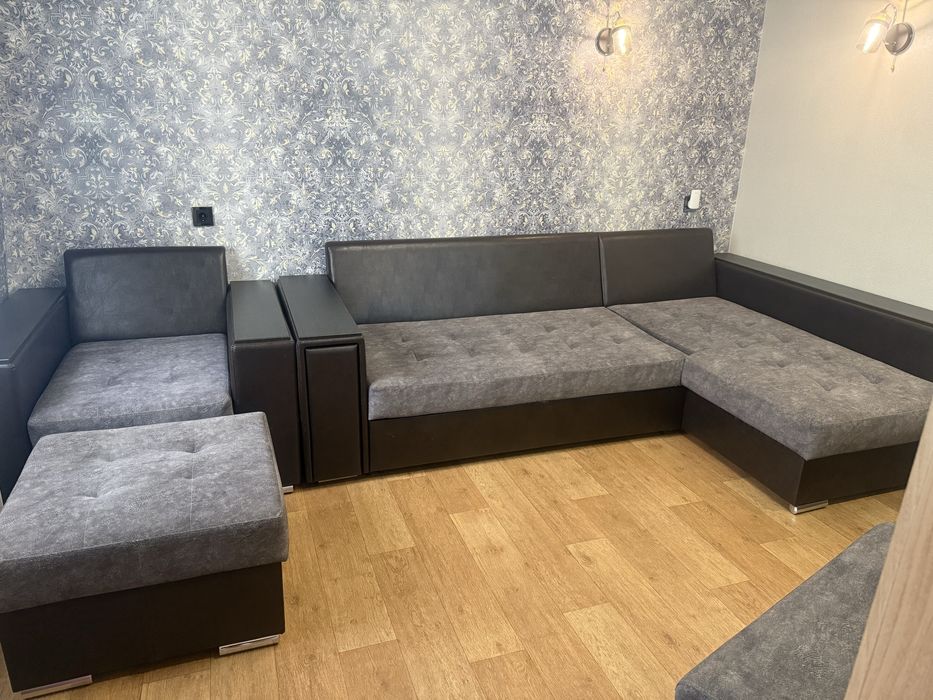 Продам диван+кресло+пуф