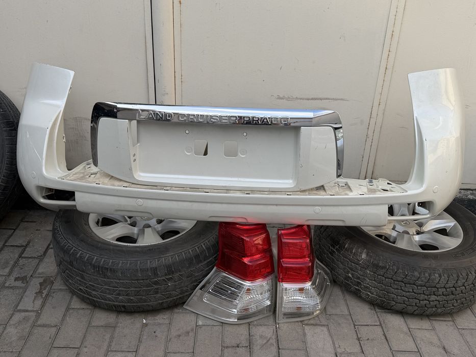 Land cruiser prado 150