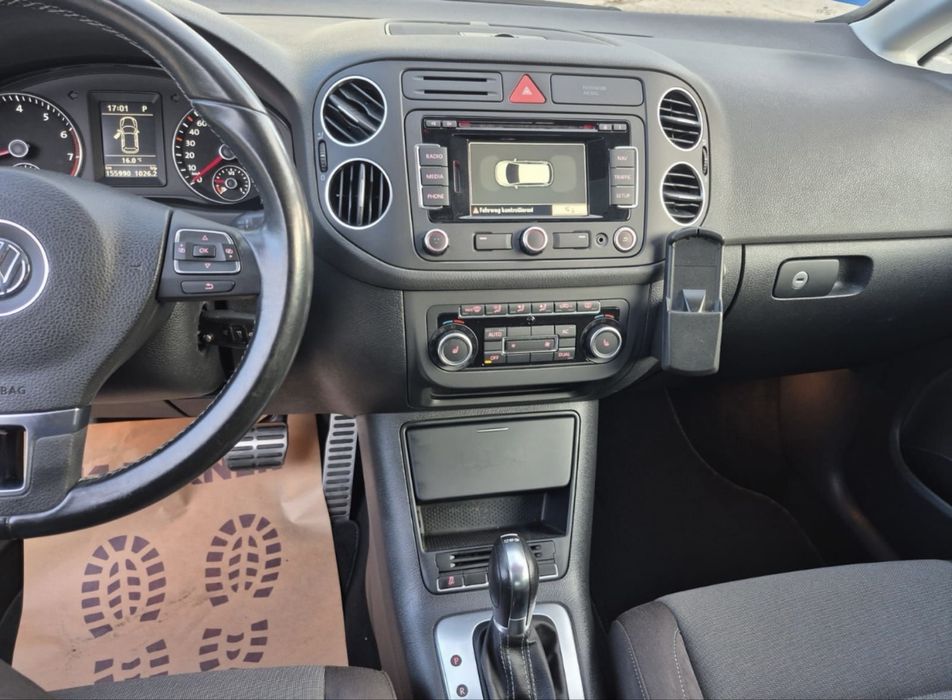 VOLKSWAGEN Golf Plus 2012 — imagine 4