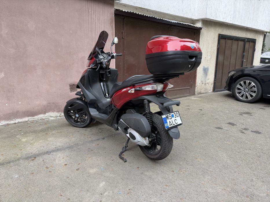 Piaggio MP3 300 LT
