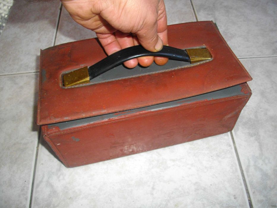 За Моделизъм-Комплект Мини Ръчни Инструменти-Немски-18 броя-В Чанта