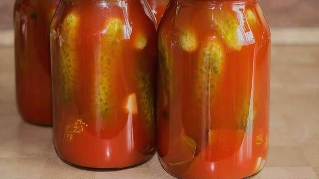 Маринованные огурцы помидоры