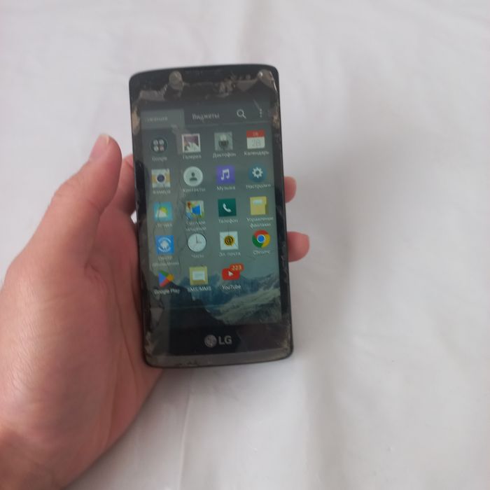 LG Leon обмен на самсунг с7 или продам 4000