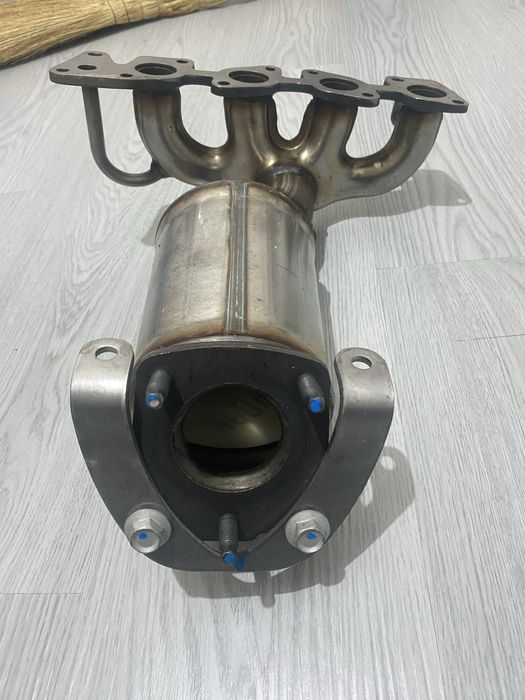 Катализатор Спарк 1.25 сотилади акция нархда килиб берамиз