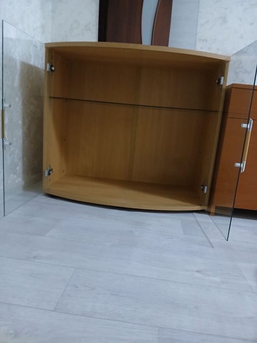 Тумба для телевизора, книг, посуды