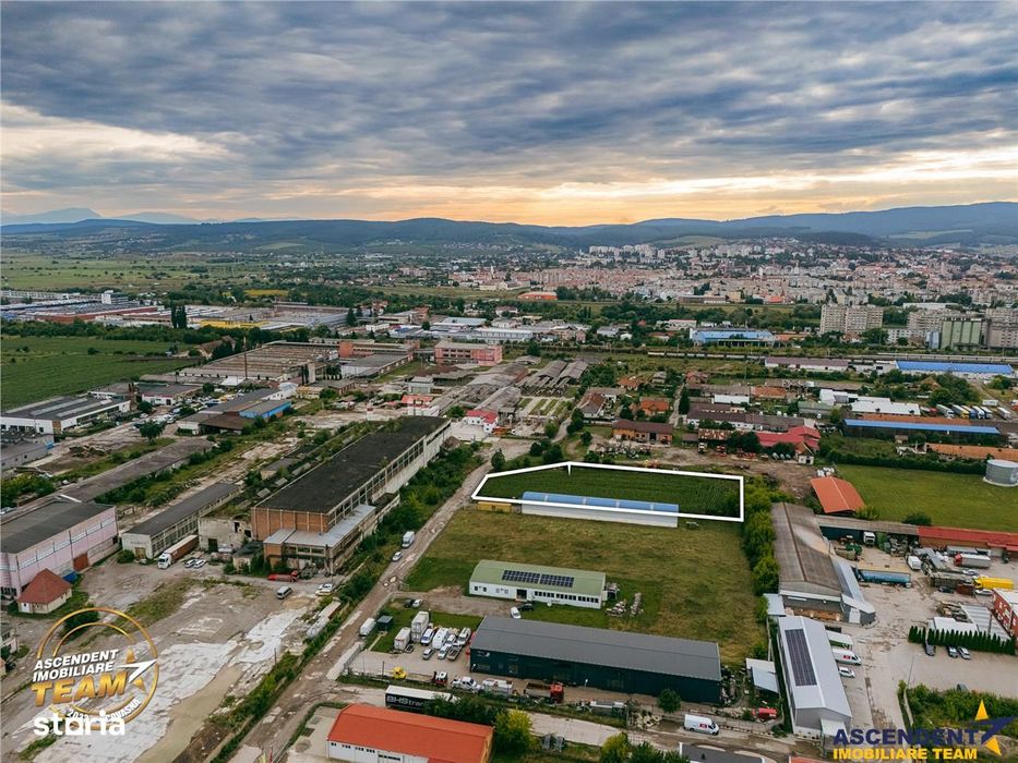 FILM! 4.600mp,aria industriala,utilitati aproape:hala,depozit,service