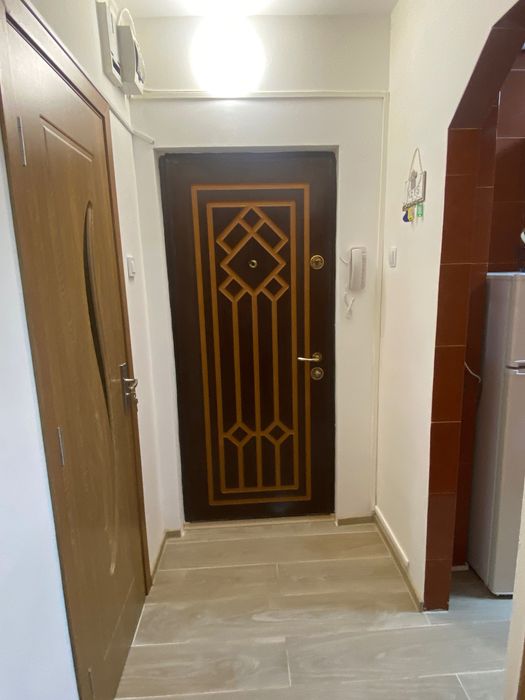 Vand Apartament 2 camere în zona Hipodrom.