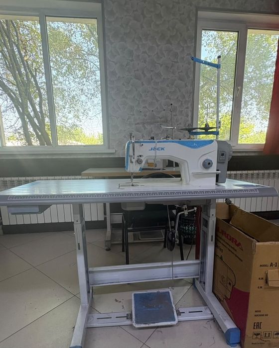 Продам швейные машинки