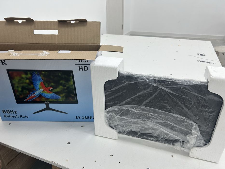 Монитор soyor SY-185PC