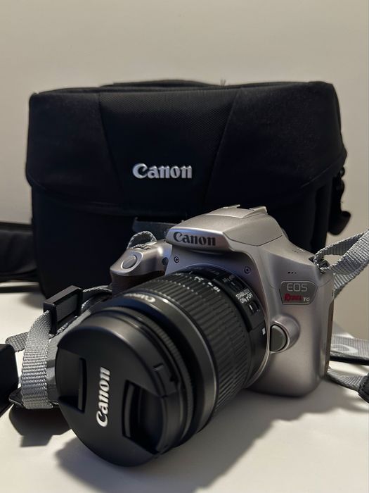 Продаю профессиональную камеру Canon