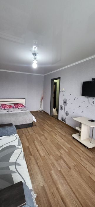 Сдам посуточно 1 квартира