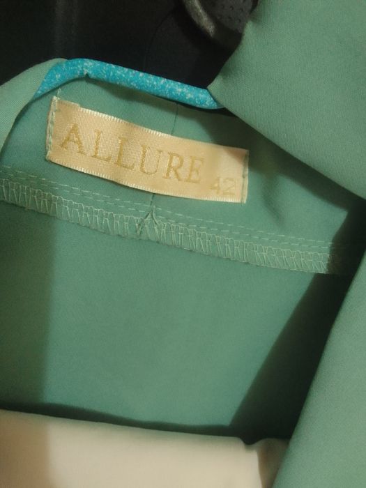 Продам костюм летний