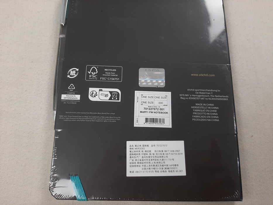 Mercedes-AMG F1 A5 Notebook & Pen - Оригинален бележник + химикал