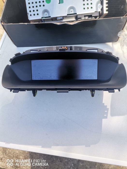 СД от опел Мока заедно с екрана.