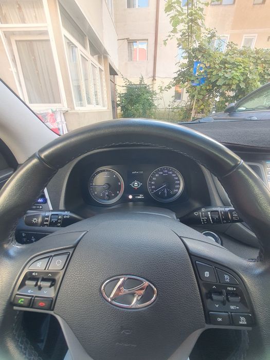 HYUNDAI Tucson 2016 — imagine 2