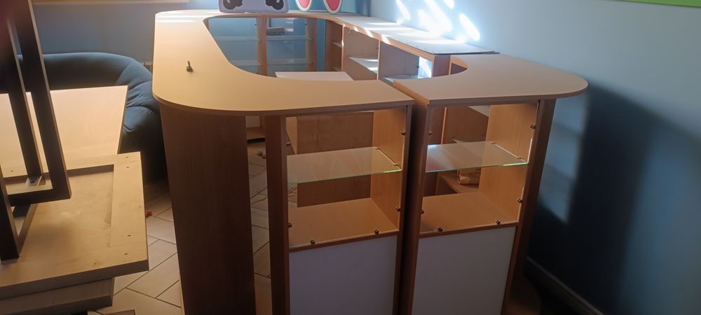 Мебель офисная для кафе