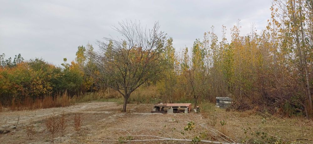 Участка сотилади