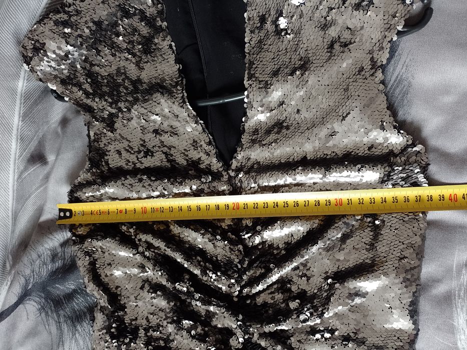 Rochie cu paiete argintii