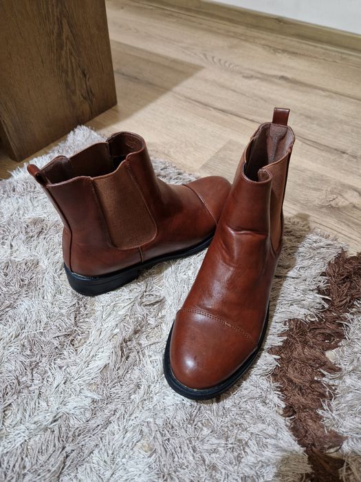 Ghete din piele  pentru toamna