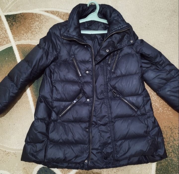 Продам пуховик Румыния