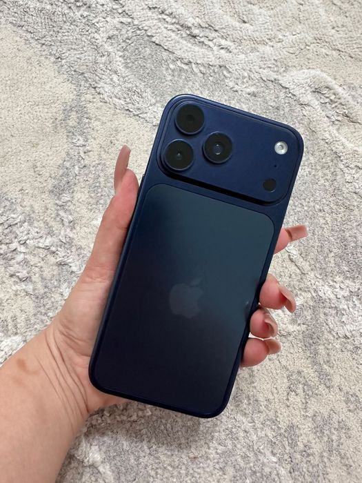 iPhone 17 pro max