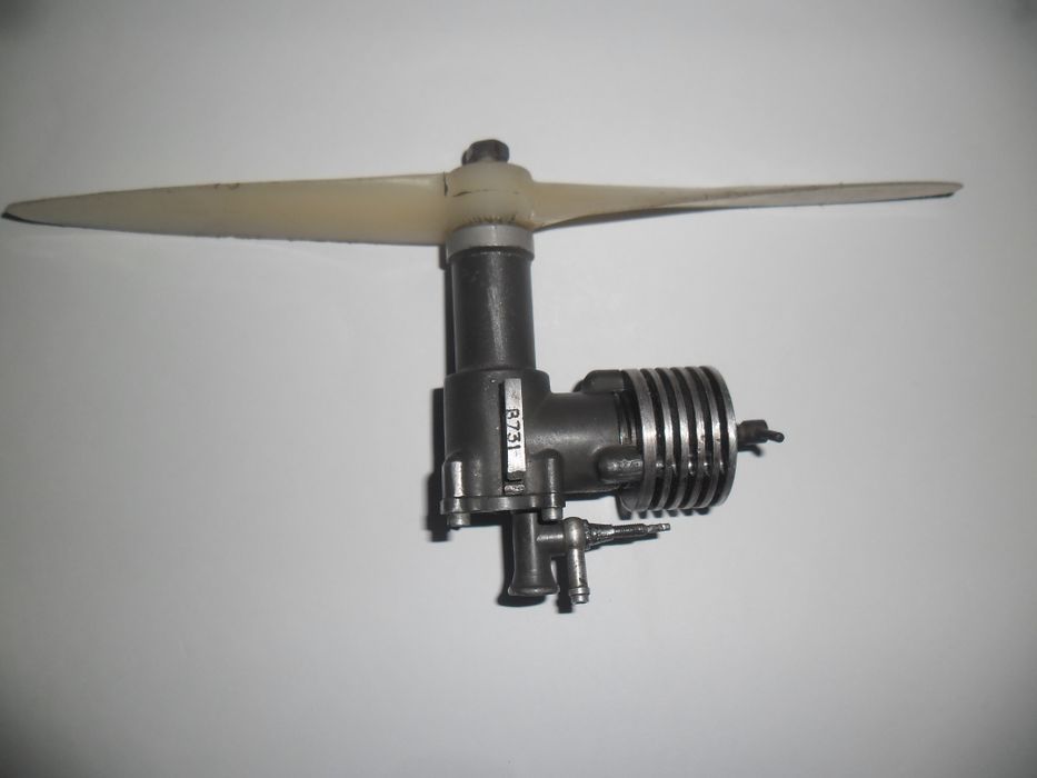 Микродвигател МК-16