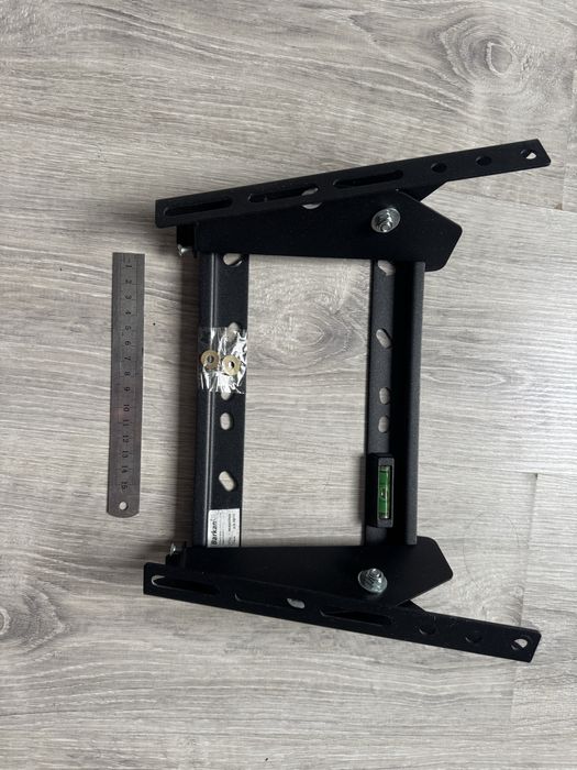 Кронштейн для небольшого телевизора