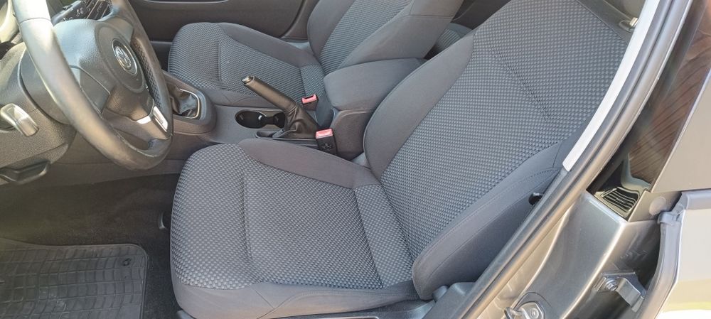 Vând VW Jetta Recent Adusa 1.6 Tdi cayc 236000km reali.2011 euro 5 (Passat,Golf,audi,polo)