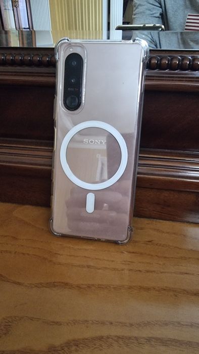 Sony Xperia 5iii в хорошем состоянии толка полоска в экране