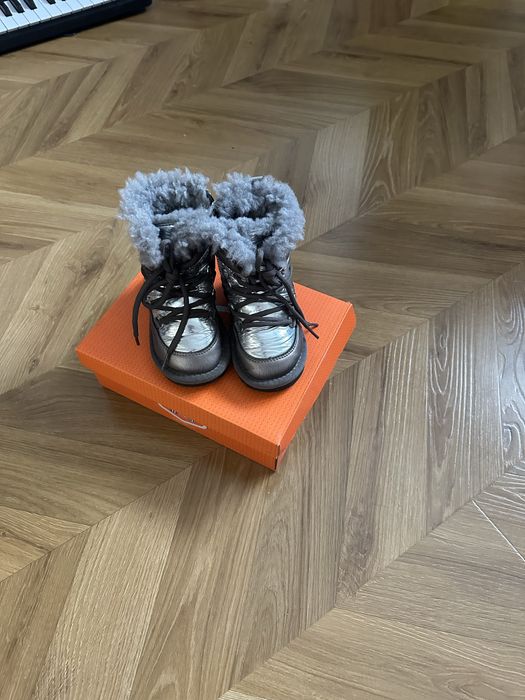 Зимняя обувь на девочку