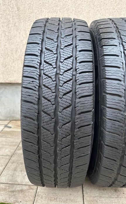 Set anvelope / cauciucuri iarna 205/75/16c Continental VanContact Wint