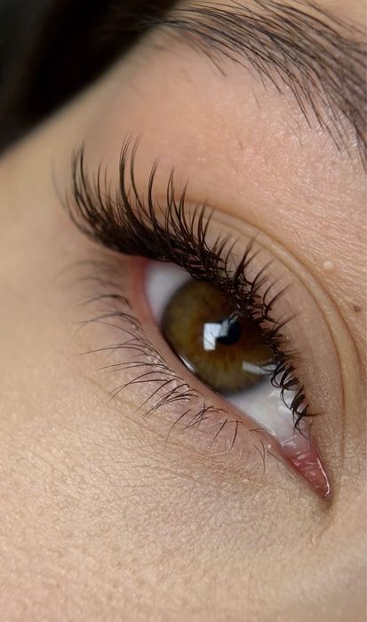 Наращевание ресниц 9 лет стаж