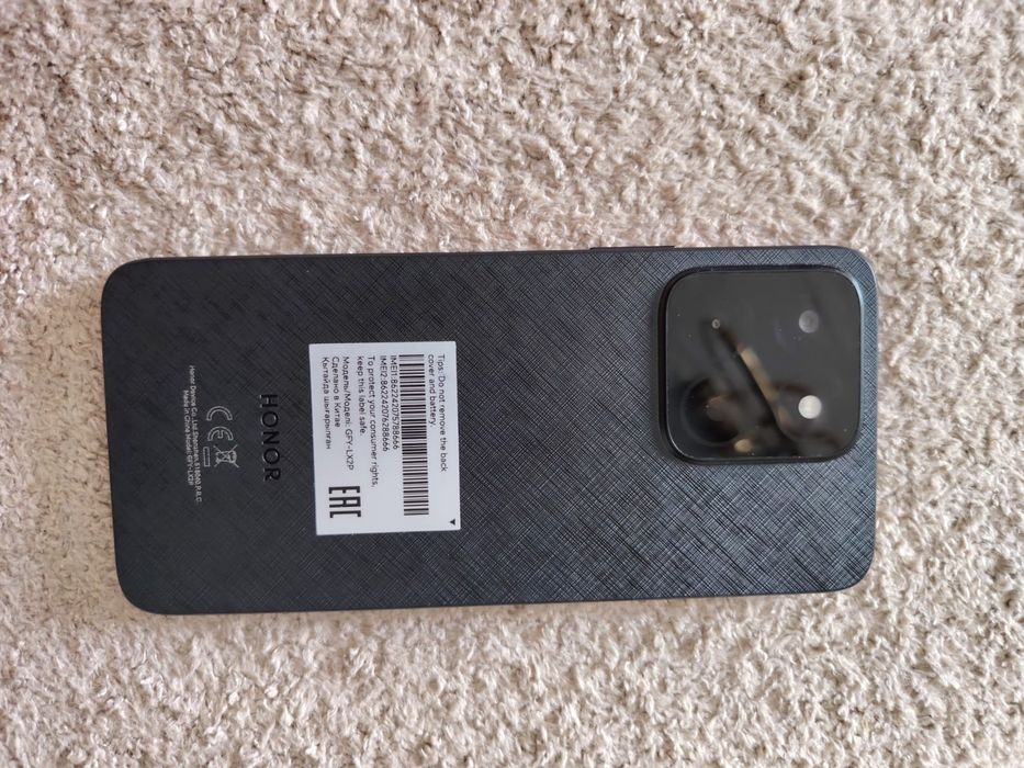 Продается телефон