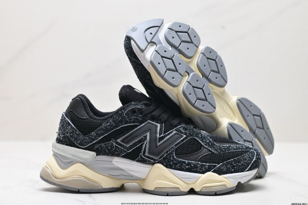 New Balance 9060 “Sea Salt Black”