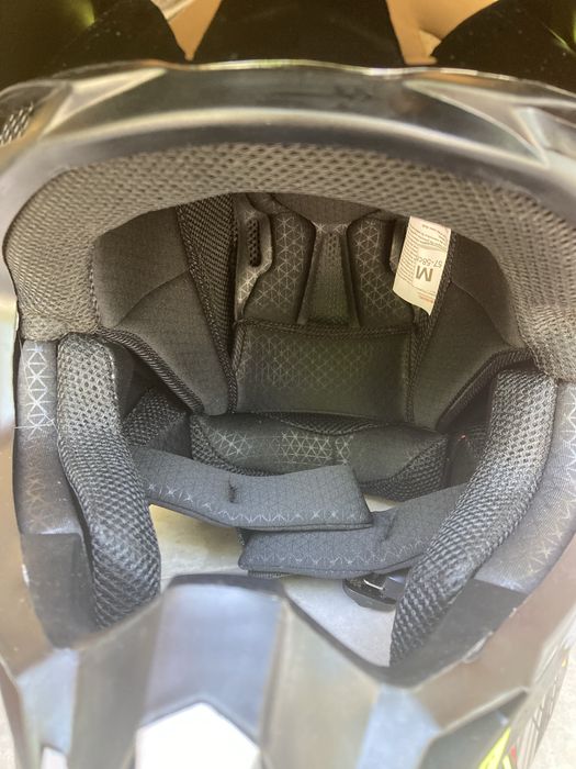 Нова Кросова Каска М | каска Крос Мотор M