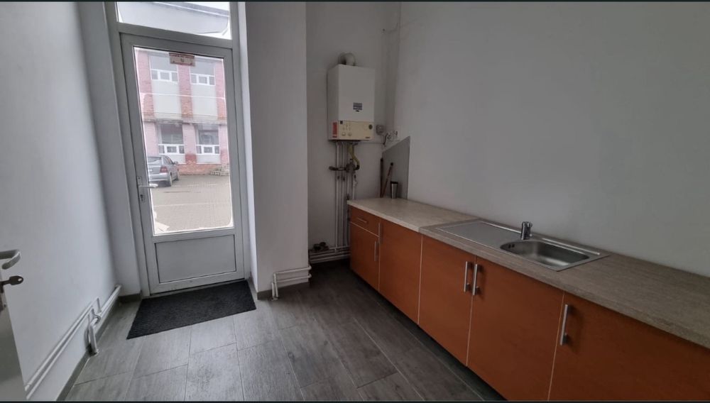 Inchiriere birouri Parc industrial UTA