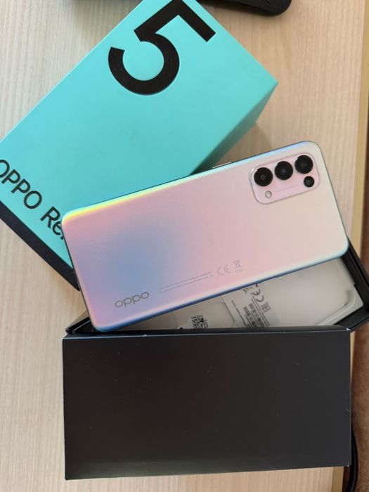 Смартфон Oppo reno 5