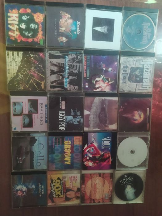 Cd диски в хорошем состоянии