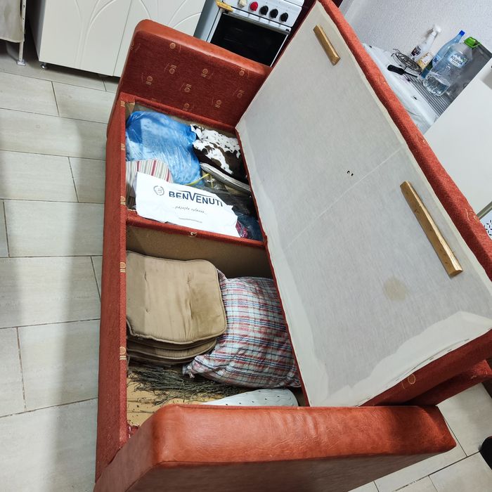 Canapea fixa 160 x 75